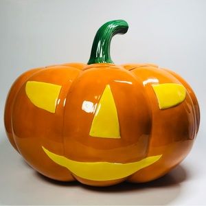 Large Pumpkin cookie jar!